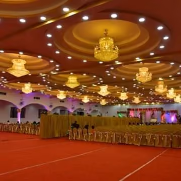 Kings Court- Palace Ground gallery image 3
